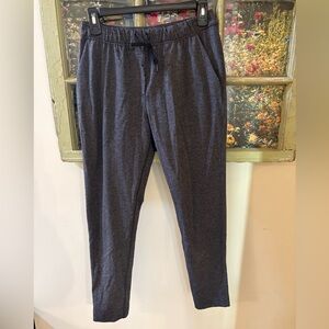 Lululemon Grey/ Black Pants 26” Sz 4